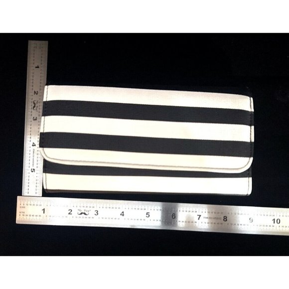 KUT FROM THE KLOTH Black & White Striped Tri-Fold Wallet - Picture 4 of 7